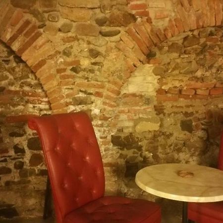 b&b Palazzo Oddo Albenga Esterno foto