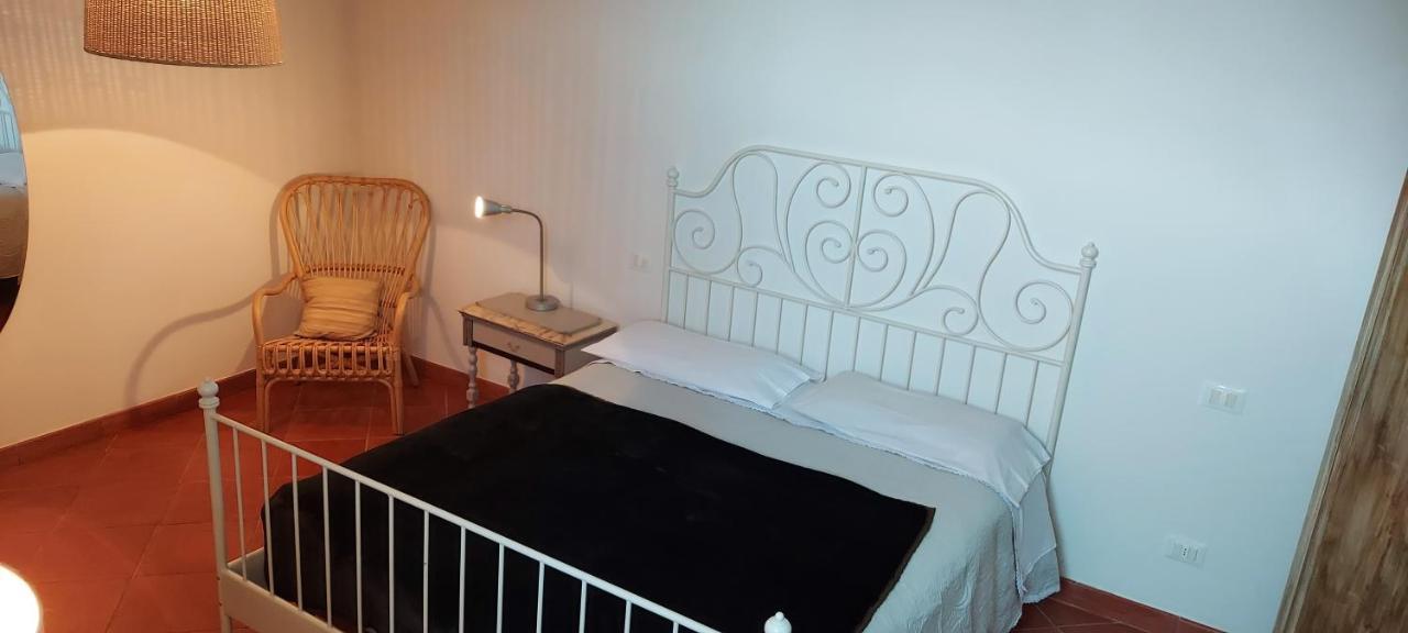 b&b Palazzo Oddo Albenga Esterno foto