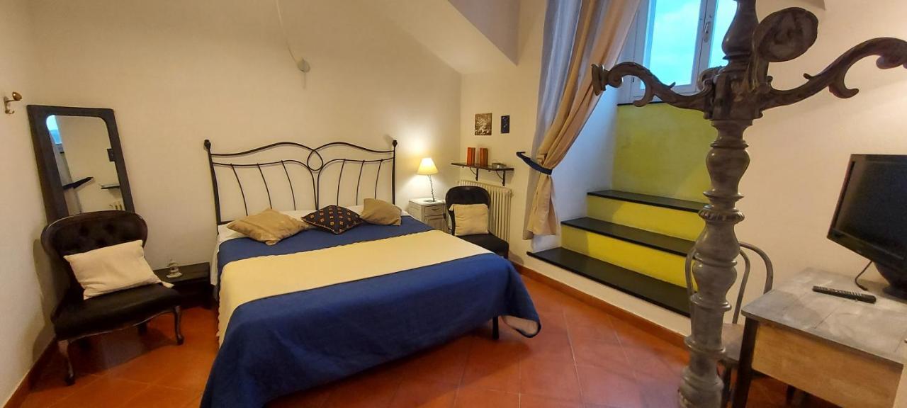 b&b Palazzo Oddo Albenga Esterno foto
